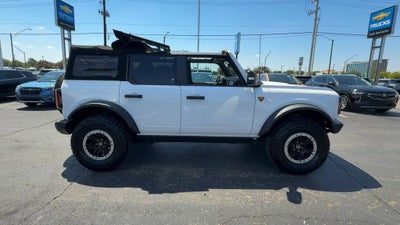 2022 Ford Bronco Base