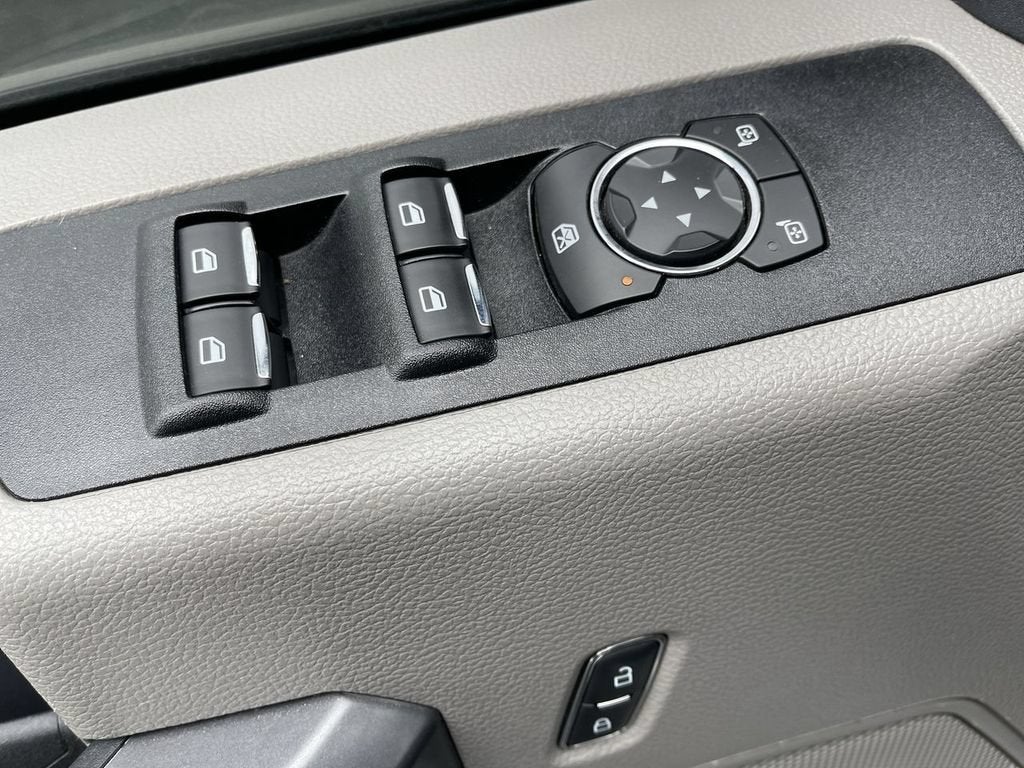 2022 Ford Super Duty F-250 SRW XLT