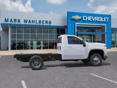 2025 Chevrolet Silverado 3500 HD Chassis Cab Work Truck