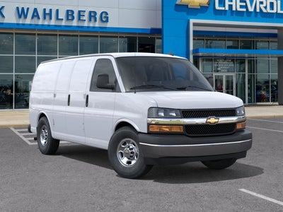2025 Chevrolet Express Cargo WT