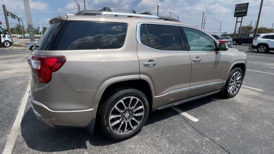 2022 GMC Acadia Denali