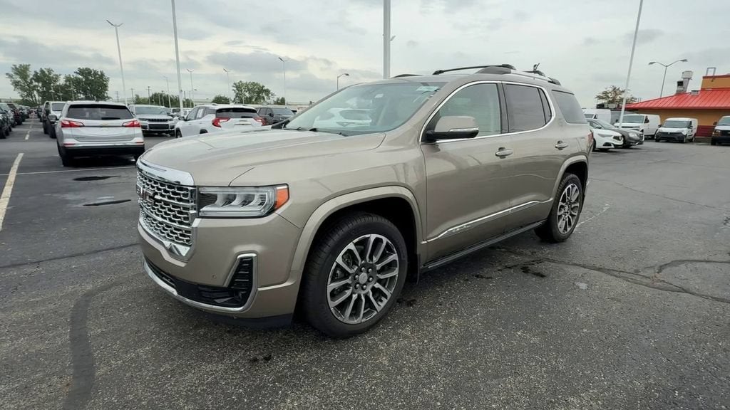 2022 GMC Acadia Denali