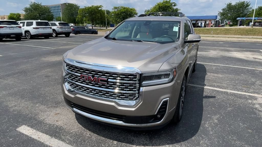 2022 GMC Acadia Denali
