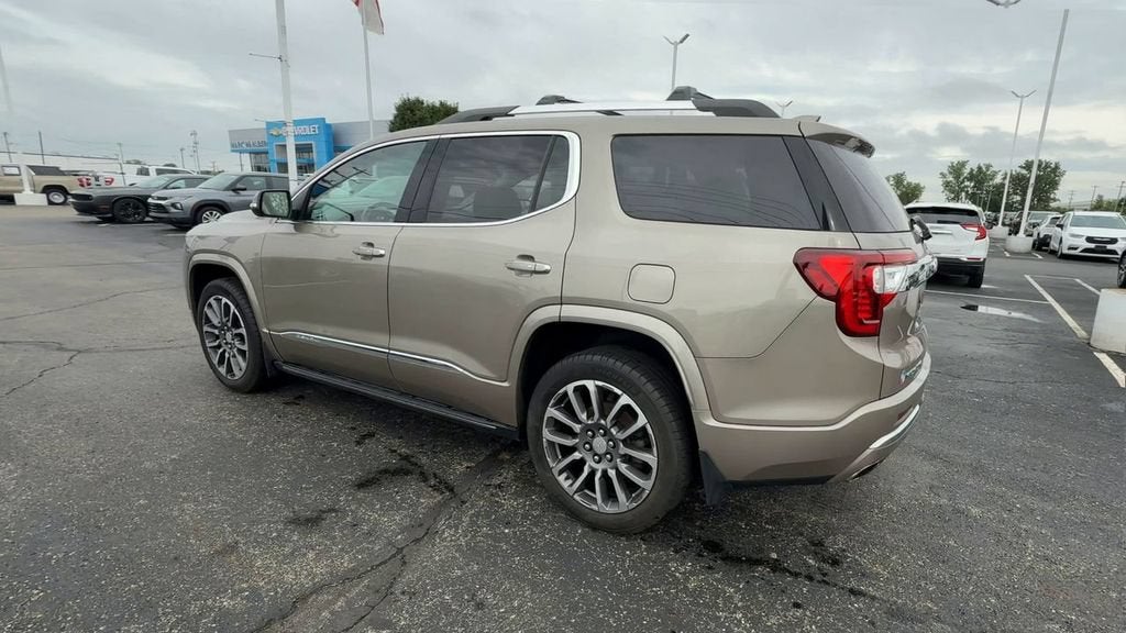 2022 GMC Acadia Denali