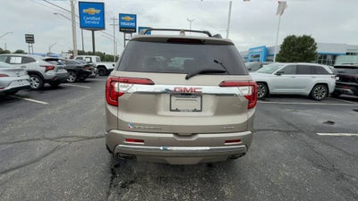 2022 GMC Acadia Denali