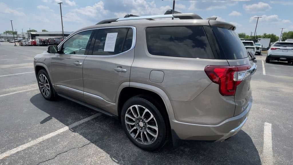 2022 GMC Acadia Denali