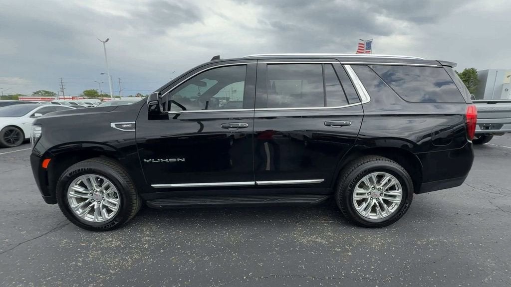 2021 GMC Yukon SLT