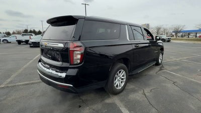 2023 Chevrolet Suburban LT