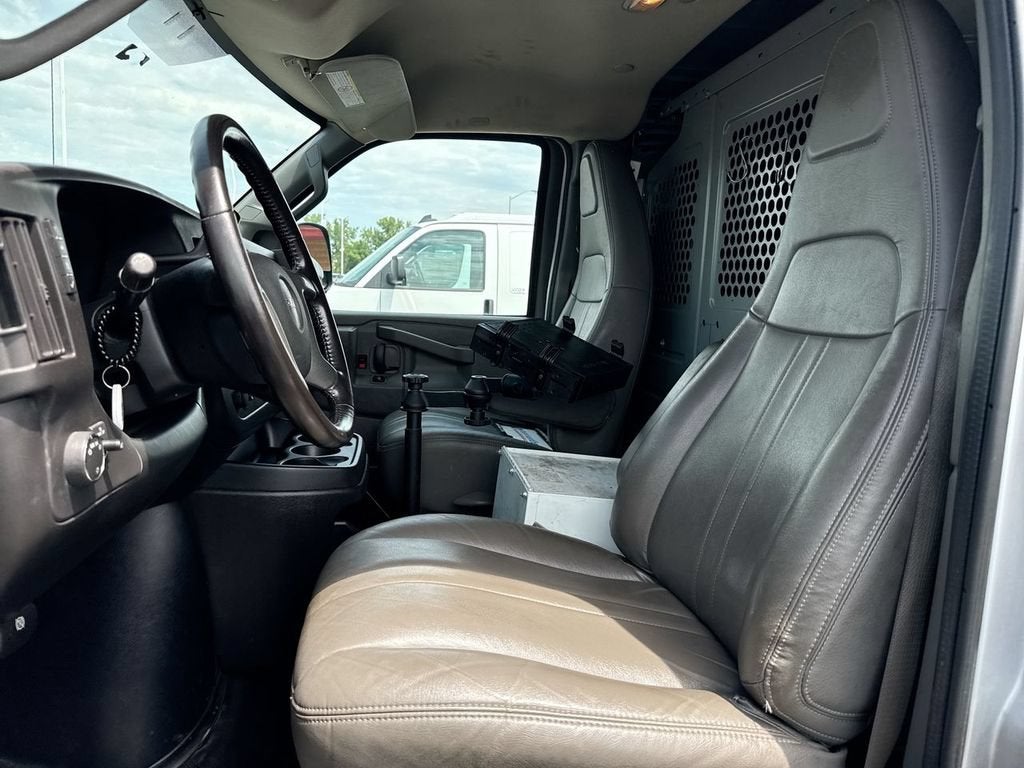 2016 GMC Savana Cargo 2500 Work Van