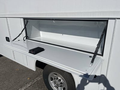 2026 Chevrolet Express Cutaway 3500 1WT