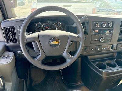2026 Chevrolet Express Cutaway 3500 1WT