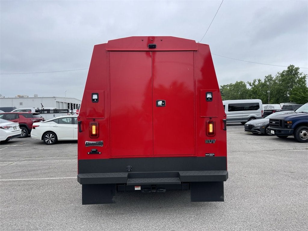 2023 Chevrolet Silverado 5500 HD Work Truck