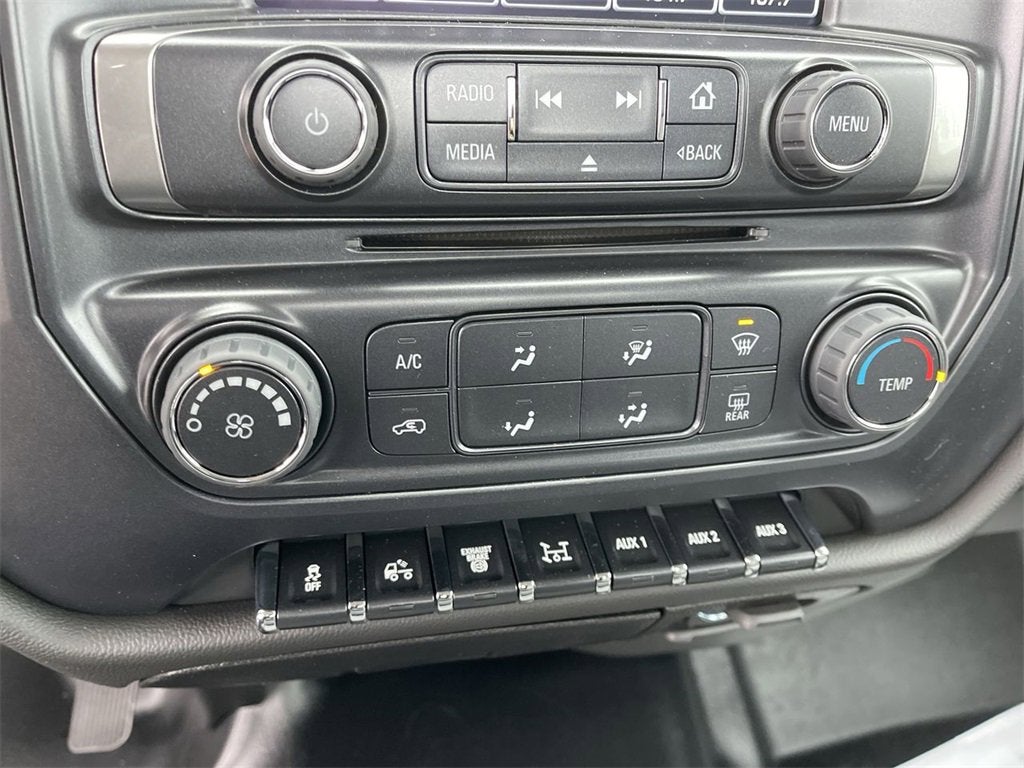 2024 Chevrolet Silverado 5500 HD Work Truck