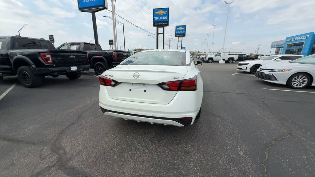 2023 Nissan Altima 2.5 SV