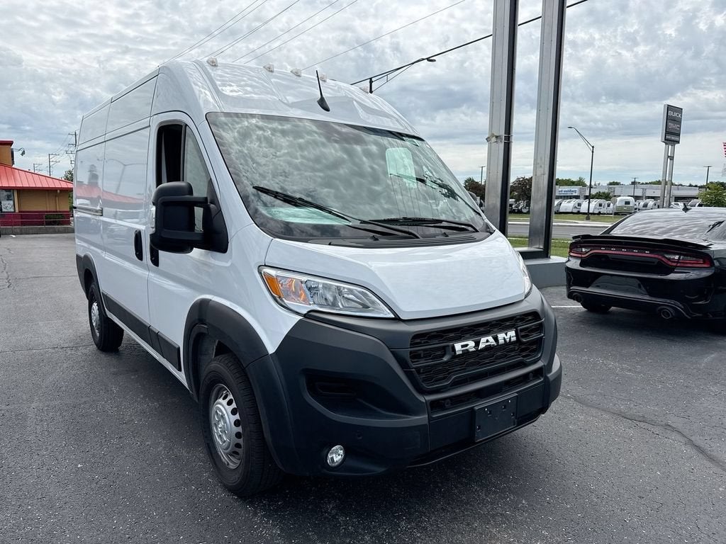 2025 RAM ProMaster 2500 Cargo Van Tradesman High Roof 136" WB w/Pass Seat