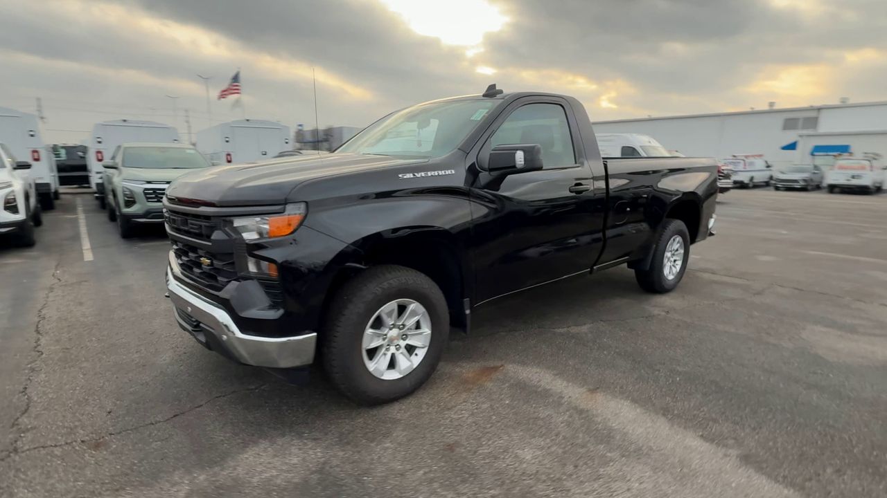 2025 Chevrolet Silverado 1500 WT
