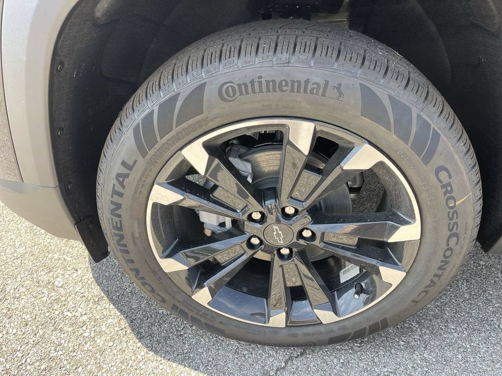 2027 Chevrolet Equinox FWD RS