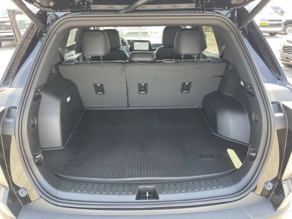 2027 Chevrolet Equinox FWD RS