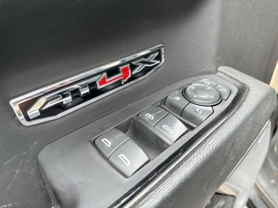 2023 GMC Sierra 1500 AT4X