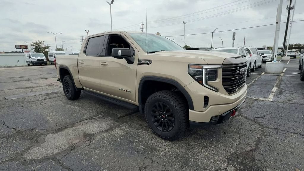 2023 GMC Sierra 1500 AT4X