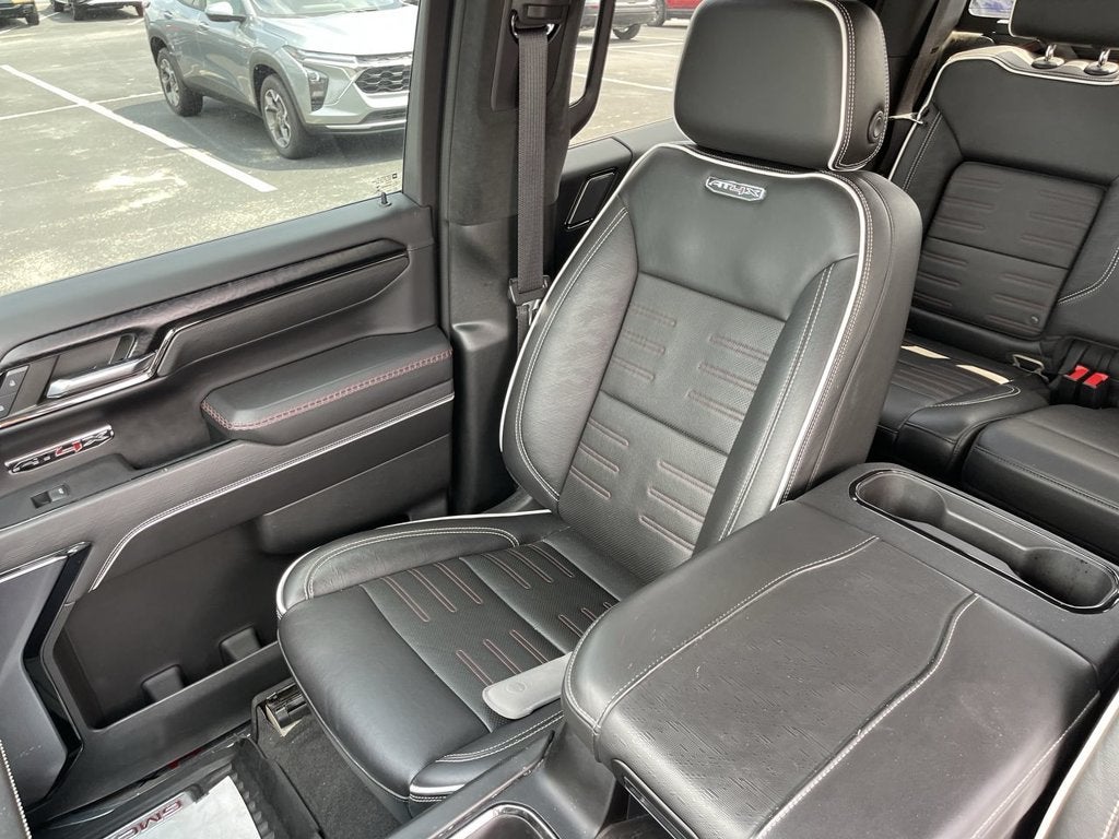 2023 GMC Sierra 1500 AT4X