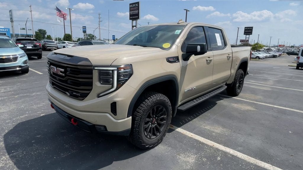 2023 GMC Sierra 1500 AT4X