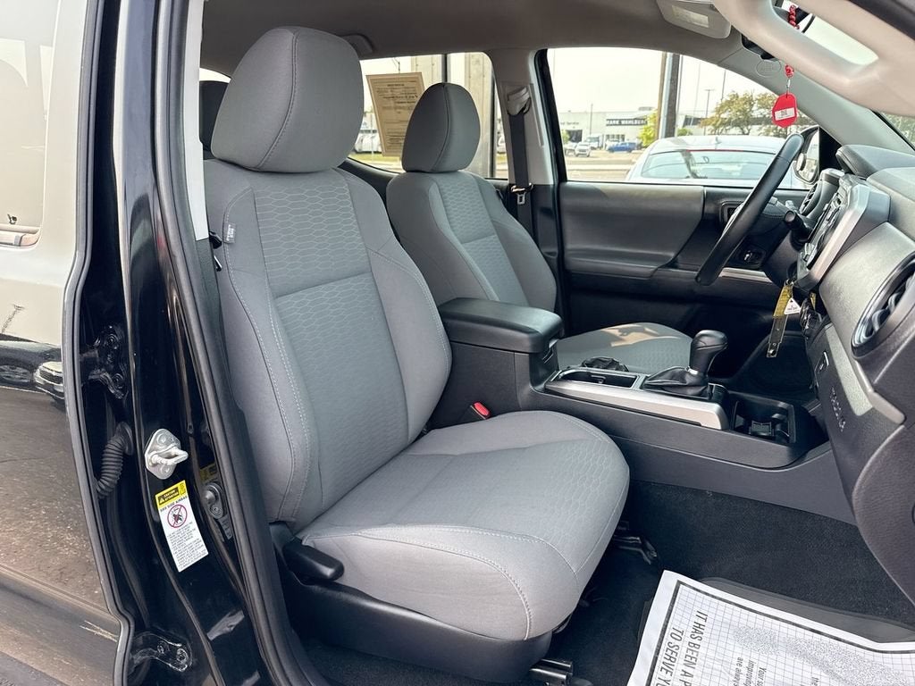 2017 Toyota Tacoma SR5 V6