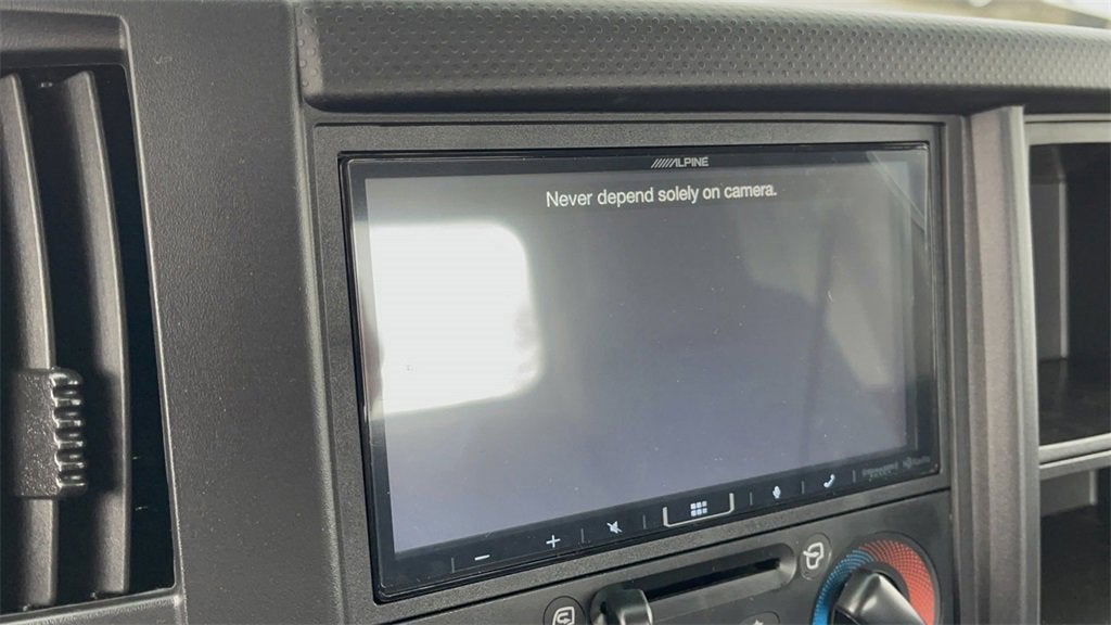 2024 Chevrolet Low Cab Forward 5500 XG 5500