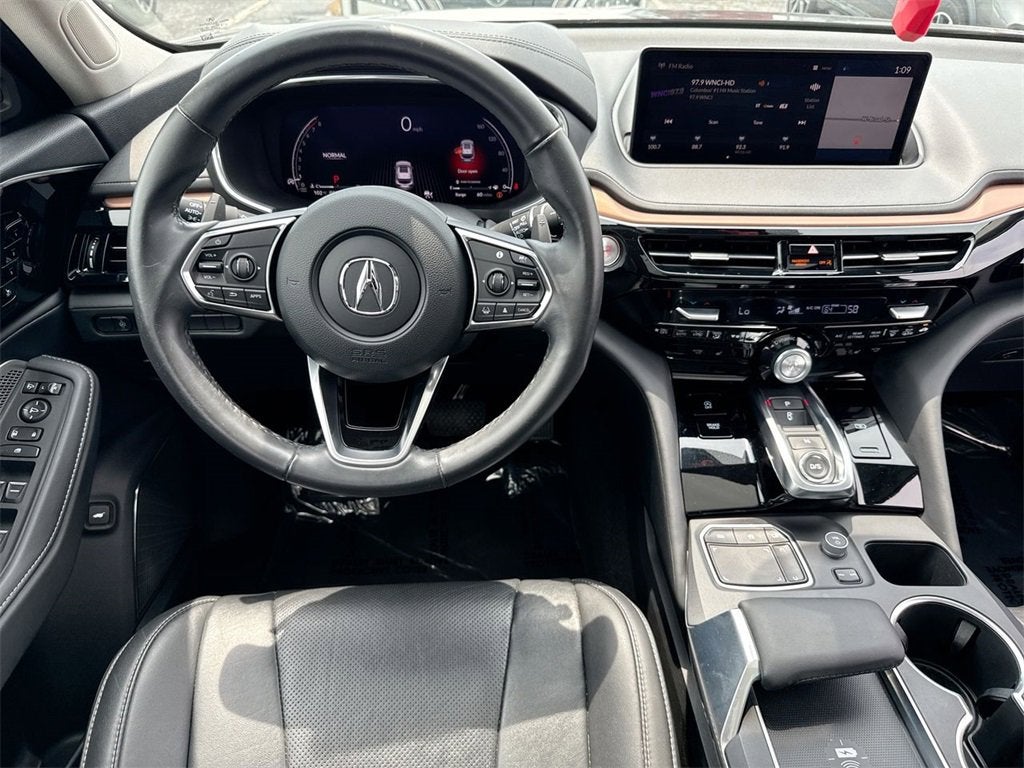 2022 Acura MDX w/Technology Package