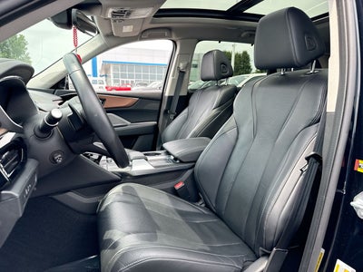 2022 Acura MDX w/Technology Package