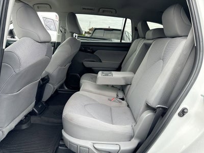 2023 Toyota Highlander L