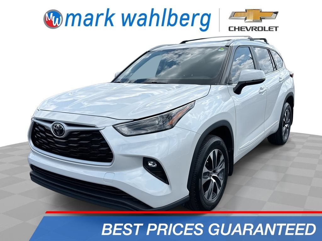 2023 Toyota Highlander L