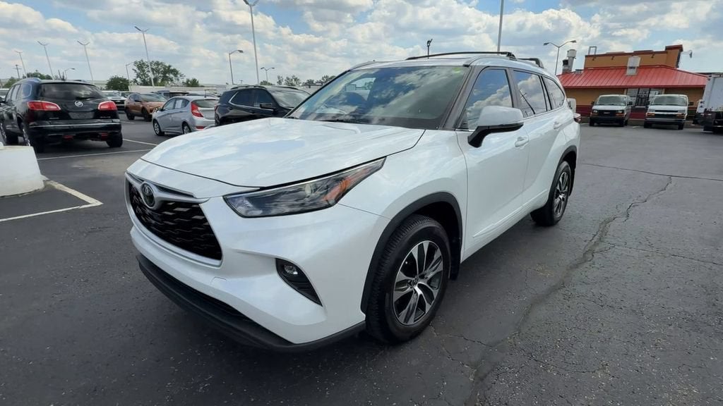 2023 Toyota Highlander L