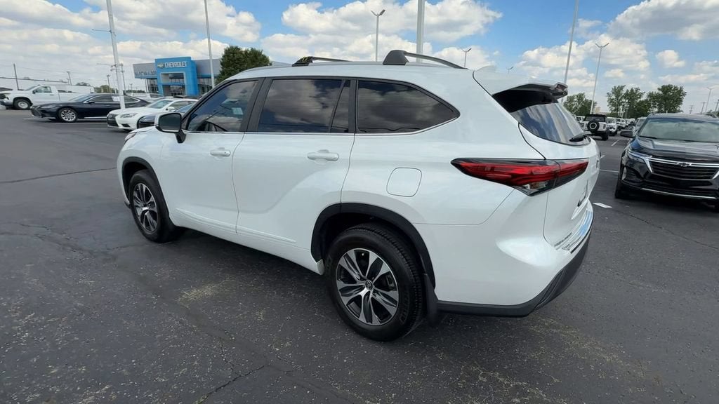 2023 Toyota Highlander L