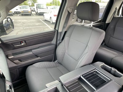 2024 Toyota Tundra 4WD SR5