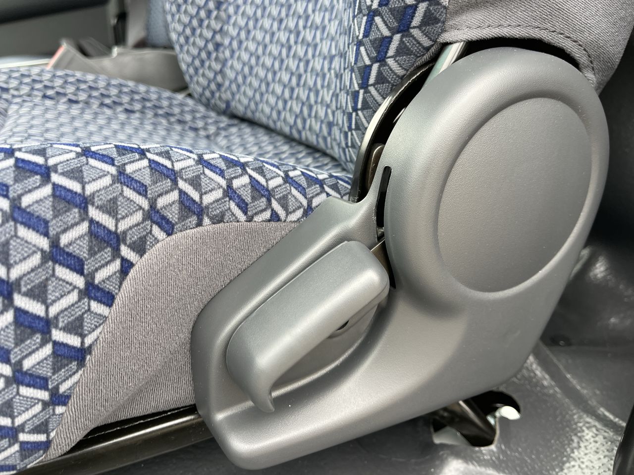 2024 Chevrolet Low Cab Forward 5500 HD 2WD Reg Cab 150