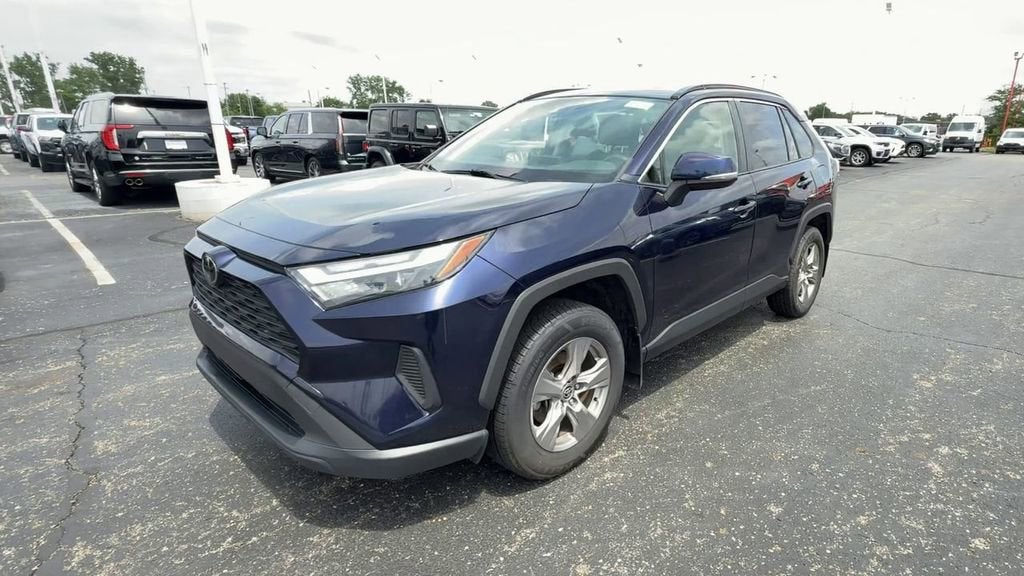 2022 Toyota RAV4 XLE