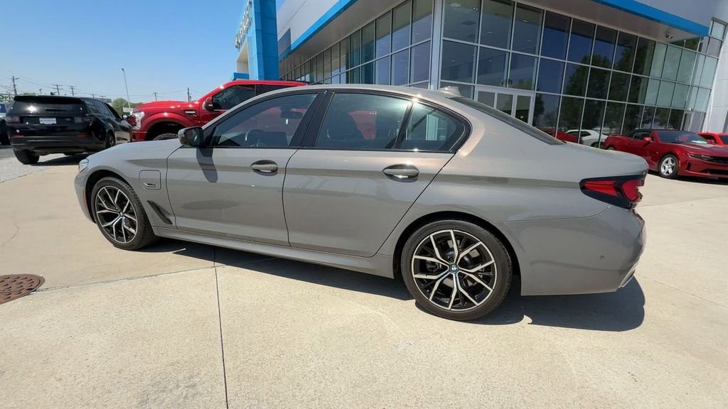 2022 BMW 5 Series 530e xDrive