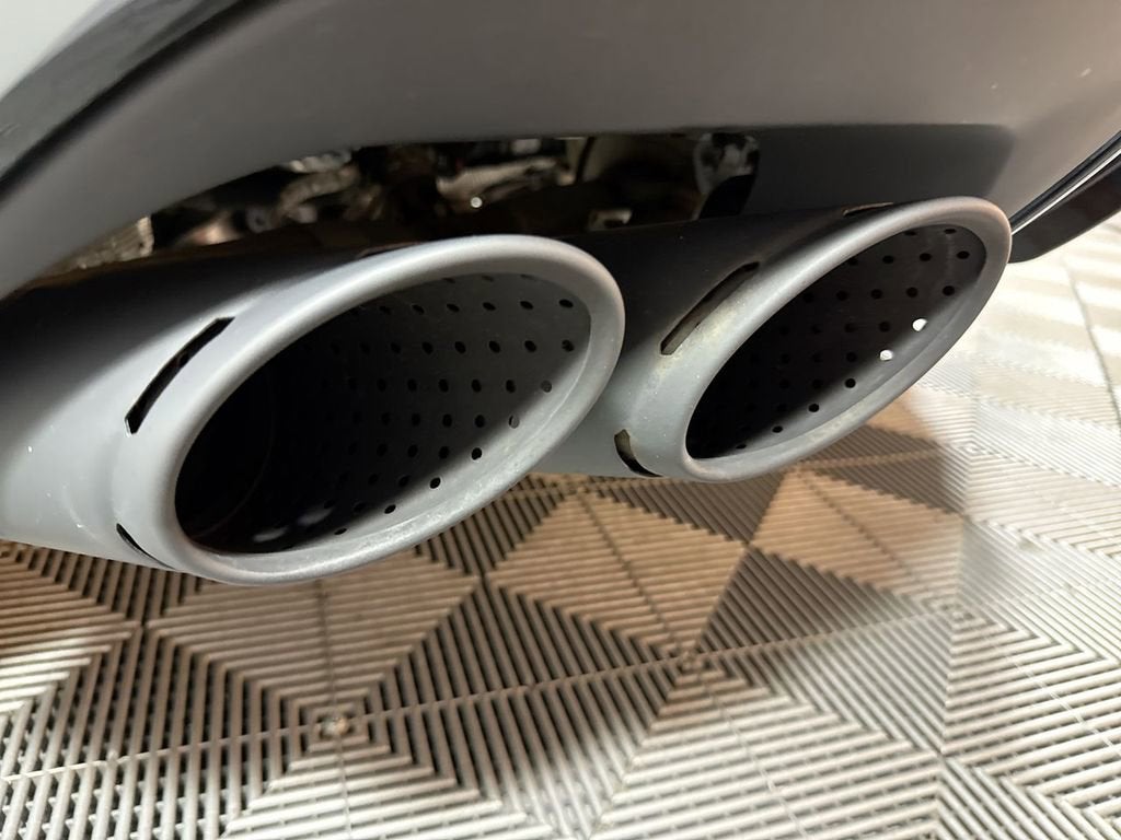 2025 Lamborghini Urus SE