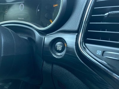 2020 Jeep Grand Cherokee Laredo