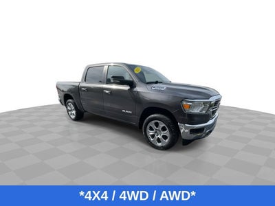 2020 RAM 1500 Big Horn Crew Cab 4x4 5'7" Box