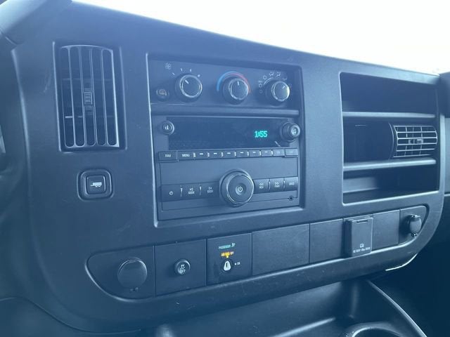 2024 Chevrolet Express Cargo 2500 WT