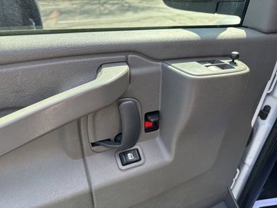 2024 Chevrolet Express Cargo 2500 WT