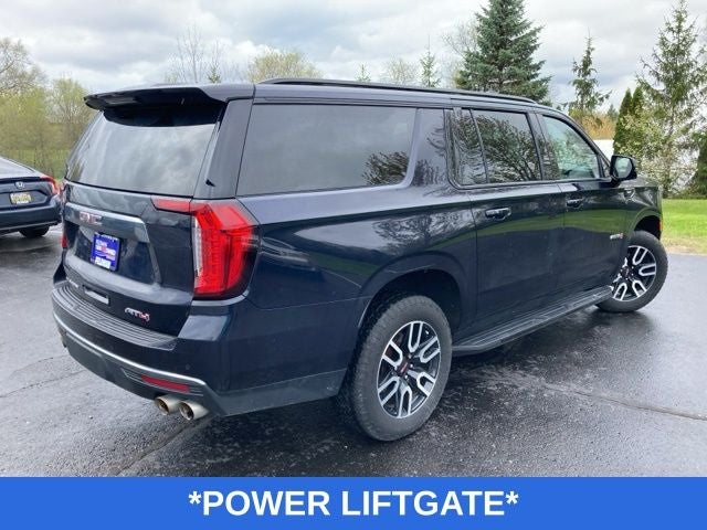 2022 GMC Yukon XL AT4