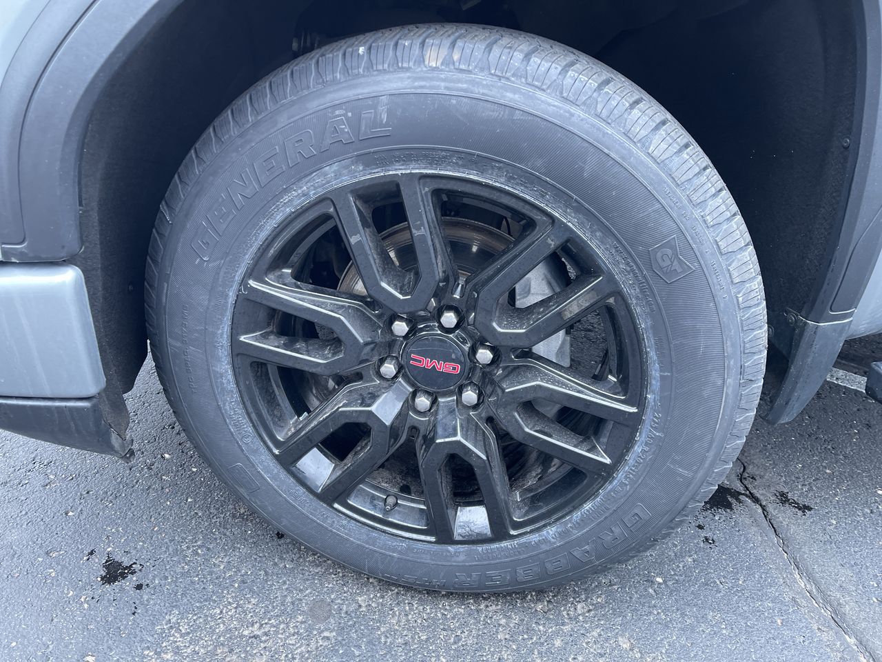 2023 GMC Sierra 1500 Elevation