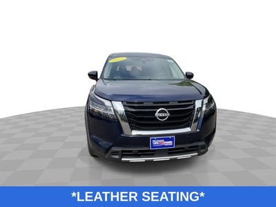 2023 Nissan Pathfinder SL 4WD