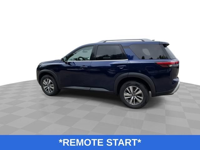 2023 Nissan Pathfinder SL 4WD