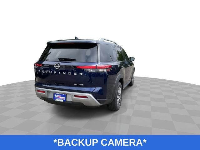 2023 Nissan Pathfinder SL 4WD