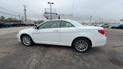 2013 Chrysler 200 Limited