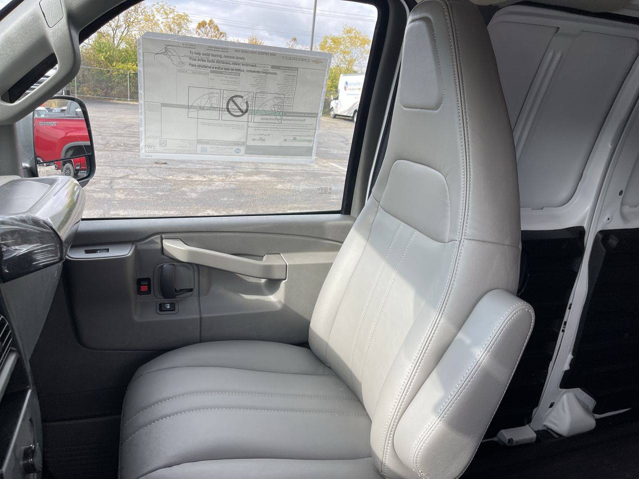 2025 Chevrolet Express Cargo 2500 WT